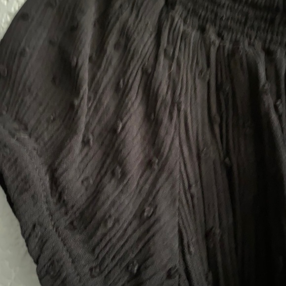 Forever 21 Ambiance Black Off The Shoulder Top - Picture 4 of 4